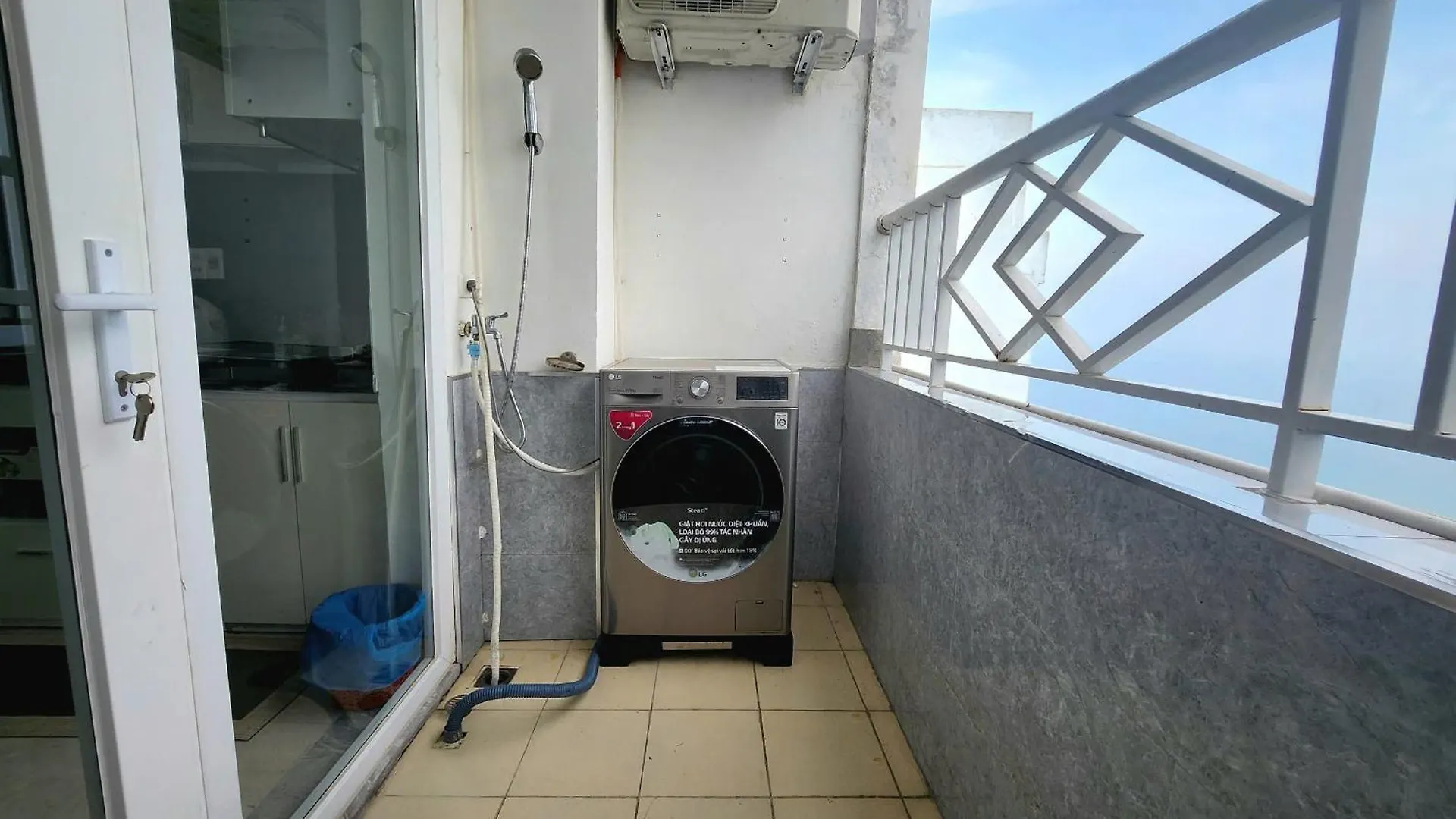 Apartment 2 Bedroom Rooftop My Khe Beachfront An Thuong Area Da Nang